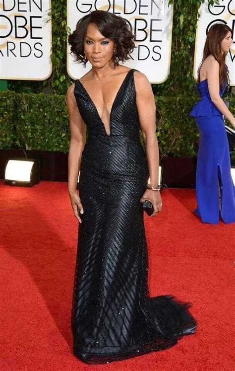Angela Bassett At The Golden Globe Awards Nice Dresses Beautiful