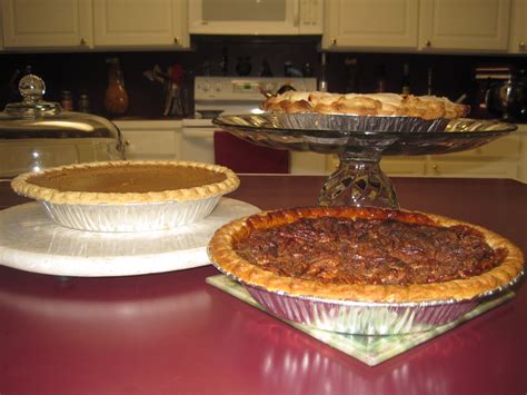 Thanksgiving Pies | Thanksgiving deserts, Thanksgiving pies, Thanksgiving
