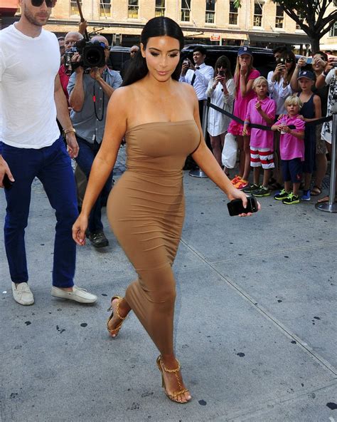 Kim Kardashian In Tight Dress Leaving A Business Meeting In New York City June 2014 • Celebmafia