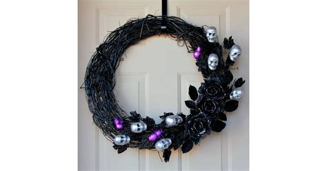 Ghoulish Glam Wreath Halloween Diys Popsugar Smart Living Photo 14