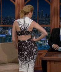 Birth place:pittsfield, massachusetts, united states. Elizabeth banks GIFs - Get the best gif on GIFER