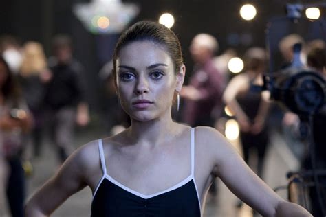 Mila Kunis protagonizará Luckiest Girl Alive para Netflix decine21