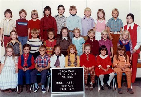 Miss Janice Abel S First Grade 1973 1974 Vintage School Elementary Schools School Photos