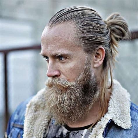 Hipster Hair Bun 25 Best Hipster Haircuts For Men In 2021 The Trend
