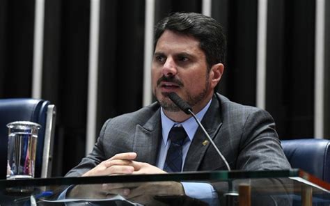 Senador da república, membro de honra e instrutor sênior da swat, fundador do cati treinamento policial ltda. Senador Marcos do Val confirma presença em São Mateus ...