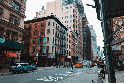 A collection of the top 67 street aesthetic desktop wallpapers and backgrounds available for download for free. City aesthetic macbook wallpaper new york in 2020 | Aesthetic desktop wallpaper, Laptop ...