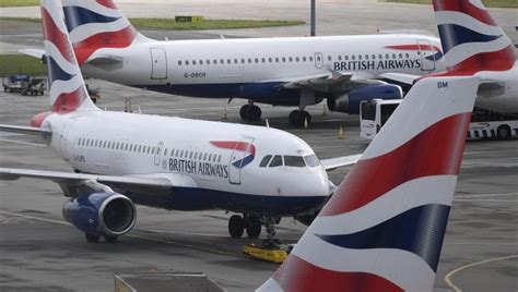 Per i medici britannici si tratta al momento di «una variante d'interesse», non di un'allerta vera e propria tenuto conto dell'impatto ancora limitato e circoscritto. Variante inglese del virus, l'Italia blocca i voli con la ...