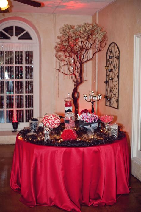 Red And Black Candy Ideas - Best Candy 2018 | Candy bar wedding, Candy