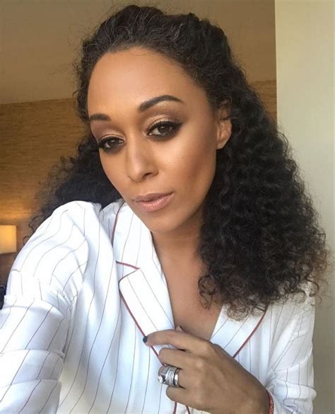 Tia Mowry Curly Hair Beauty Hair Fair Curly Hair Styles