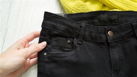 5 Best Ways To Fade Black Jeans Without Wrecking Them Murston Co