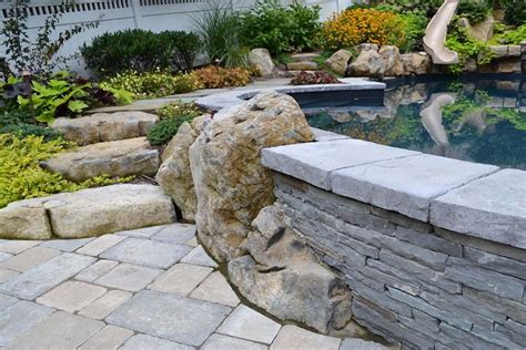 Want To See An Awesome Pool And Spa In A Small Backyard Small