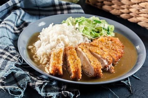 Tambahkan buncis kemudian bumbui dengan garam dan gula pasir. Resep Ayam Katsu Saus Kari Jepang - Masak Apa Hari Ini?