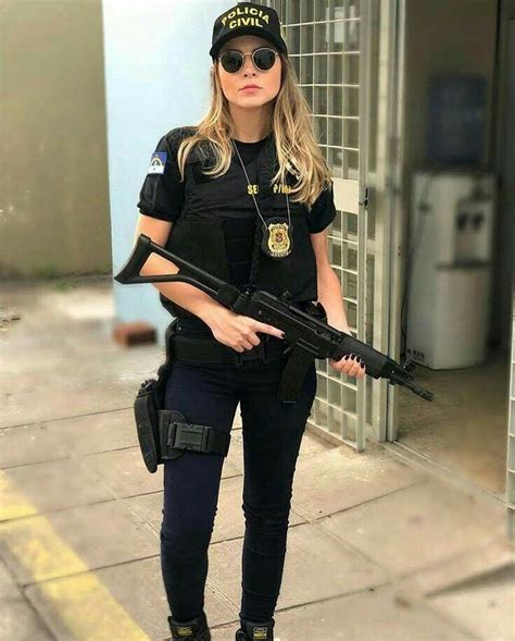 Pin De Itamar Alves Em Mulheres Na Polícia Roupas Militares Mulher