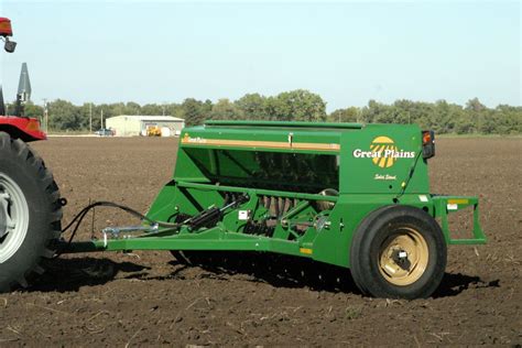 Paralleling the rocky mountains, this vast stretch of grasslands extends from a tiny pocket of northern mexico. Great Plains 1300F MIN TILL Seeder Sales And Service ...