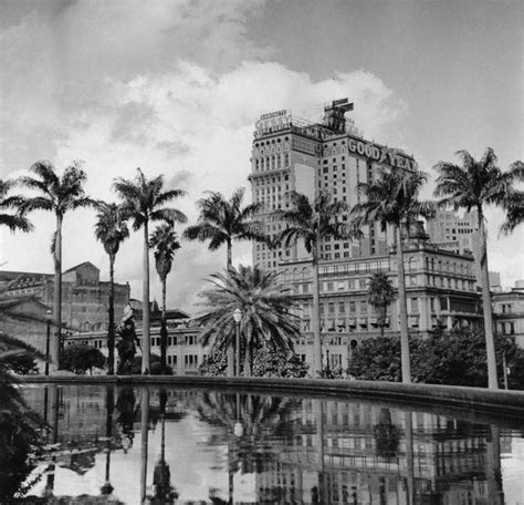viaje ao passado com essas 20 fotos fantásticas da cidade de são paulo de 1924 a 1980 awebic