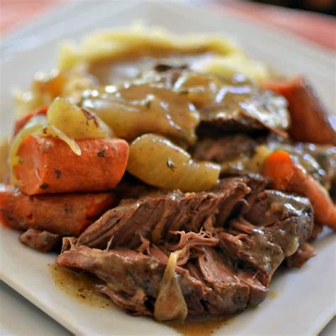 Try our famous crockpot recipes! Slow Cooker Pot Roast Recipe | Small Town Woman