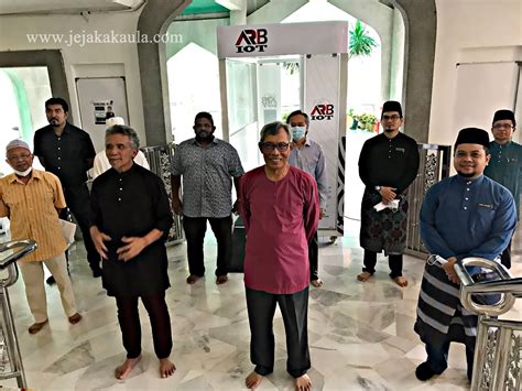Ibn 'abdillah ibn qarth ibn ramzah ibn. Masjid Saidina Umar Al-Khattab Bukit Damansara Menerima ...