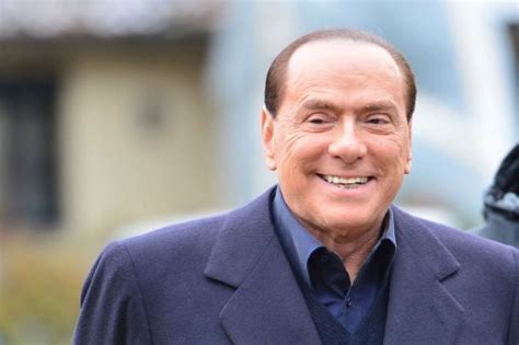 Berlusconi Pagará 3 Milhões De Euros Por Mês à Sua Ex Mulher Veja