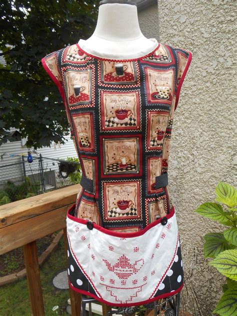 Women S Cobbler Apron Upcycled Vintage Embroidered Etsy