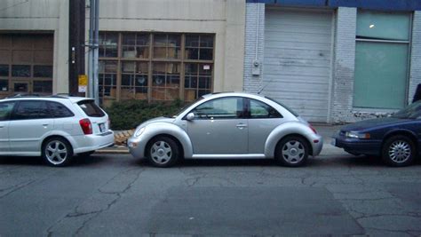How to do parallel parking? | Glocar Blogs