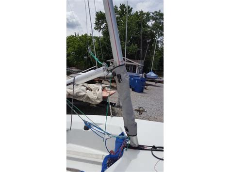 2005 Vanguard V15 Sailboat For Sale In Tennessee