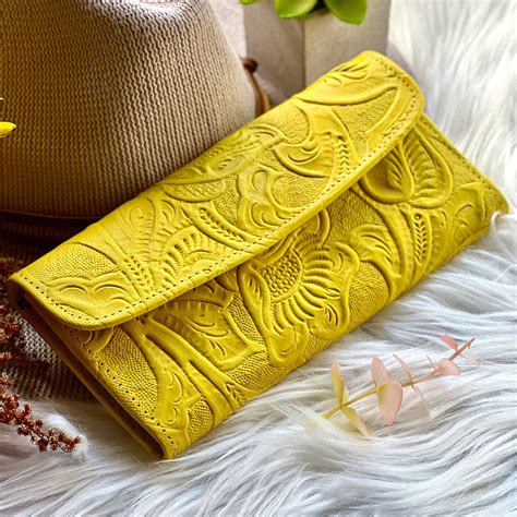 Soft Leather Womens Wallet • Embossed Leather Wallet • Womens Wallet