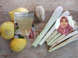 Anda juga boleh masukkan kayu manis di langkah ini untuk menambah perisa dan khasiat. Ini 8 Manfaat Wanita Amalkan Air Rebusan Serai, Halia ...