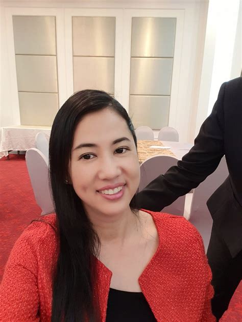 ปารีณา ไกรคุปต์ เกิดเมื่อ 19 พฤษภาคม พ.ศ. ปารีณา ไกรคุปต์ ไม่ขอโทษ พี่สาว อั๋น ภูวนาท ซ้ำจะฟ้องกลับ