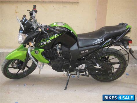 Hey frndz.i have ma bike yamaha fz in green n black color. Used 2013 model Yamaha FZ-S for sale in Bangalore. ID ...