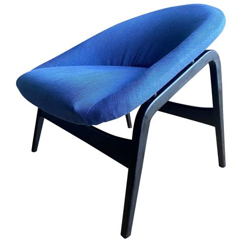 Die sitztiefenverstellung schafft mehr sitzfläche und lädt zum loungen ein. Sofa by Hartmut Lohmeyer for Wilkhahn For Sale at 1stDibs