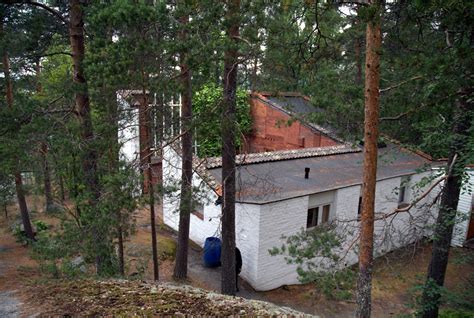 The studio, living room and dining areas, plus the kitchen and auxiliary rooms on the ground floor. Alvar Aalto A nave do bom gosto: Experimental house ...