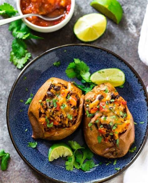 Spoon mixture into sweet potato skins and top with avocado, parsley, and onion. Stuffed Sweet Potatoes {Easy Vegetarian Recipe ...