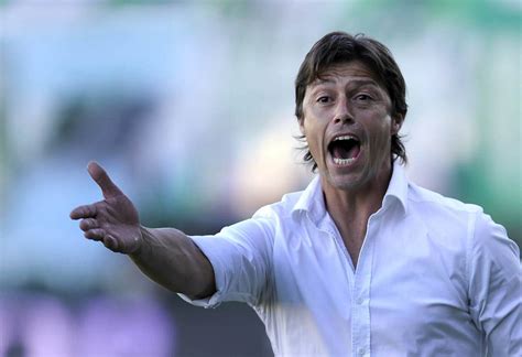 Find gifs with the latest and newest hashtags! Almeyda, investigado por presunta "estafa" en Argentina ...