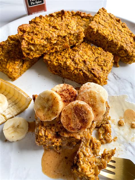 Pumpkin Oatmeal Breakfast Bars