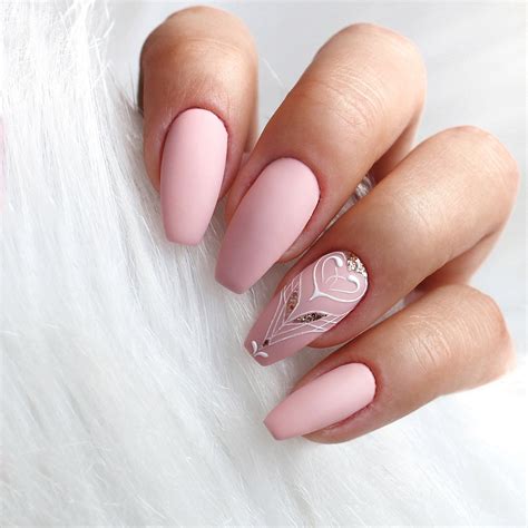 Los mejores esmaltes semipermanentes del mercado. Uñas de Gel Vigo y Extensiones de uñas