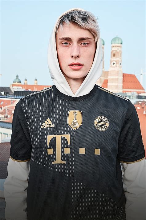 Maybe you would like to learn more about one of these? Fußball-Trikots • adidas | Jetzt auf adidas.at shoppen