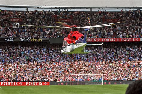 Maybe you would like to learn more about one of these? Feyenoord / FC Groningen in tweede helft ten onder in de ...