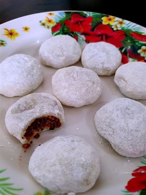 1.uli tepung pulut bersama air kapur dan air hingga menjadi seperti doh , tidak 2. Resepi Kuih Mochi 'Chinese Style' Yang Mudah, Ringkas Dan ...