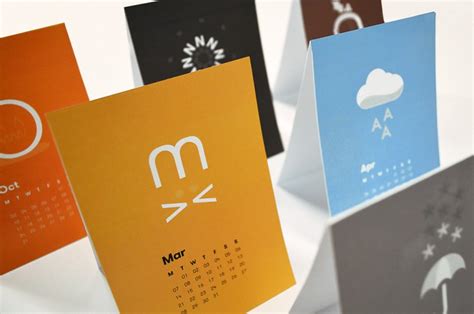 12 Contoh Desain Kalender Paling Unik | BursaDesain.com