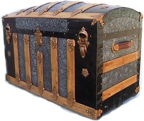 Antique Stagecoach Jenny Lind Wood Trunk With Metal Rivets And Bands