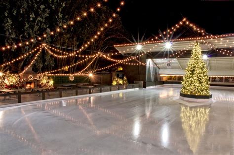 7 Incredible Outdoor Ice Skating Rinks In Northern California