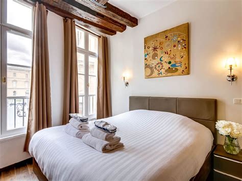 Le recensioni imparziali e le foto di alta qualità ti aiuteranno a trovare il migliore alloggio. Metal Lux Light | Appartamenti vacanze Parigi centro