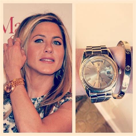 Get Jennifer Anniston S Red Carpet Look With A Yellow Gold Cartier Love Bangle And Yellow Gold
