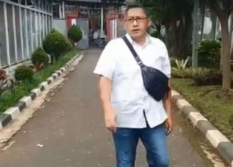 Momen Anas Urbaningrum Jelang Bebas Dari Lapas Sukamiskin Okezone