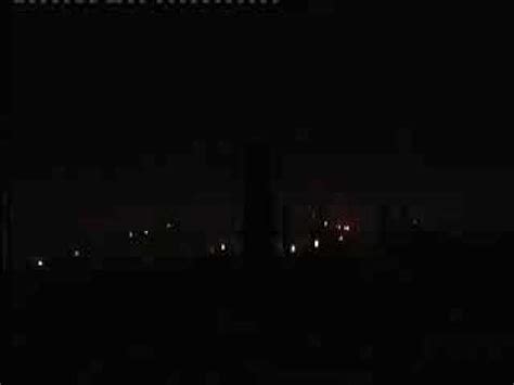 والجيوش ومنع الدواء والغذاء، ولو استطاعوا أن يمنعوا عنكِ نسمةً من الهواء لفعلوا، ولكنّكِ حاصرتِهم بمنع الكرامة والرّجولة والشرف والعزّة عنهم، وتركتِهم عراةً مِن كلّ فضيلة، فيا درعا يا مُعلِّمة الإنسانية والتاريخ. شام درعا البلد اصوات القصف العنيف من قبل عصابات الاسد 30 1 ...