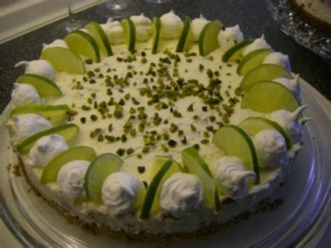 Maybe you would like to learn more about one of these? Torte : Quark-Limetten-Torte - Rezept mit Bild - kochbar.de