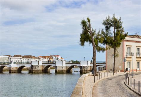 Tavira arguably has some of the finest churches in the algarve and they are plentiful too, in fact there are more than 20 in and around the. Ponte Romana de Tavira - Tavira | Bridges | Portugal ...