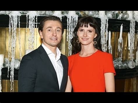 Как выглядит жена сергея безрукова через неделю после родов. Сергей Безруков и его жена Анна Матисон ждут ребенка - YouTube