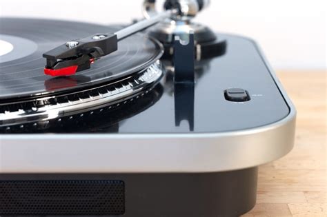 The Best Bluetooth Turntables Musician Wave