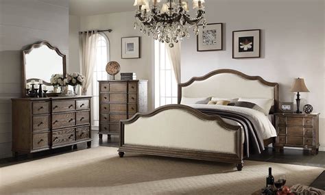Effortless and understated, this grey linen bedding set is great value without compromising on quality. Acme Baudouin Bedroom Set - Beige Linen/Weathered Oak ...